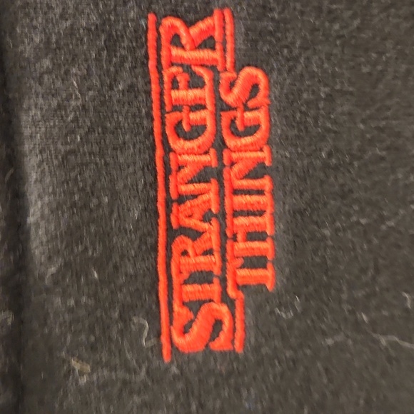 H&M Women's Relaxed Fit Stranger Things Hellfire Club Black Fleece Pullover M - Picture 6 of 6